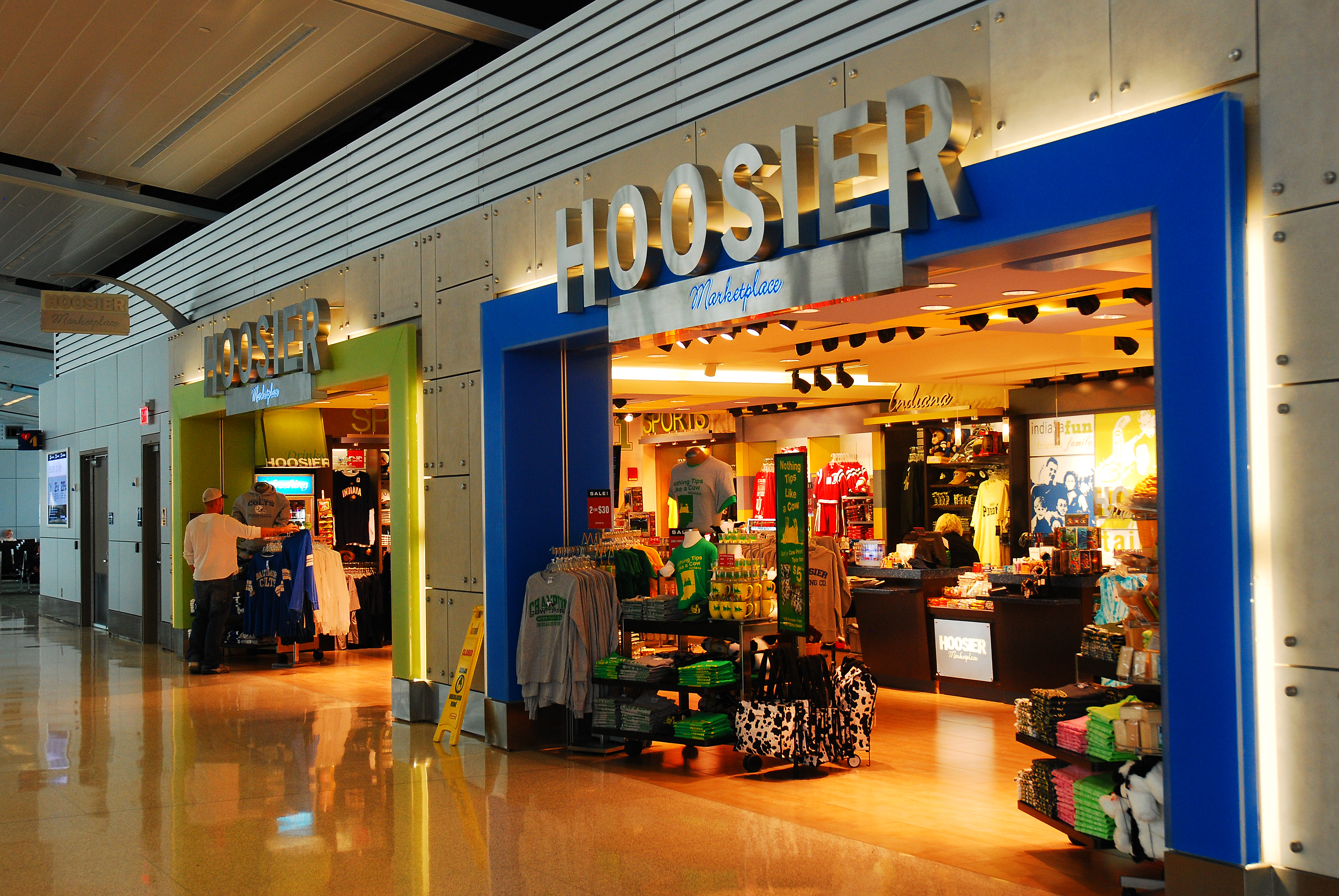 May 31, 2010 Indianapolis, IN, USA Hoosier Marketplace is a souvenir and gift shop located in the Indianapolis International Airport