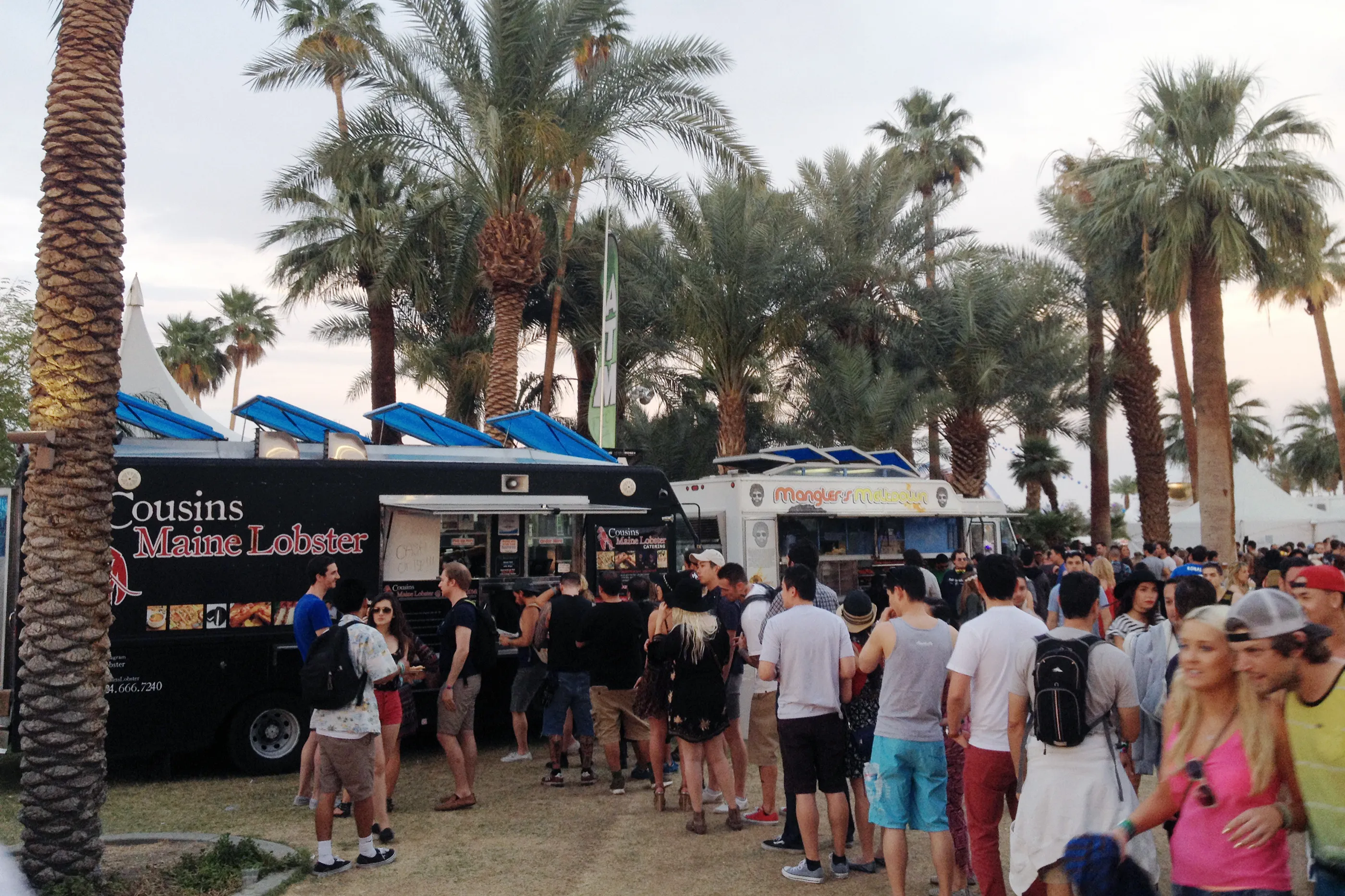 Cousins Maine Lobster How The Food Truck Earns Millions Money