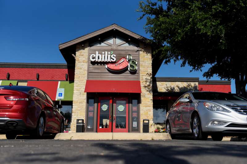 A Chili's Restaurant As Supermarket Inflation Helps Value-Focused Brands