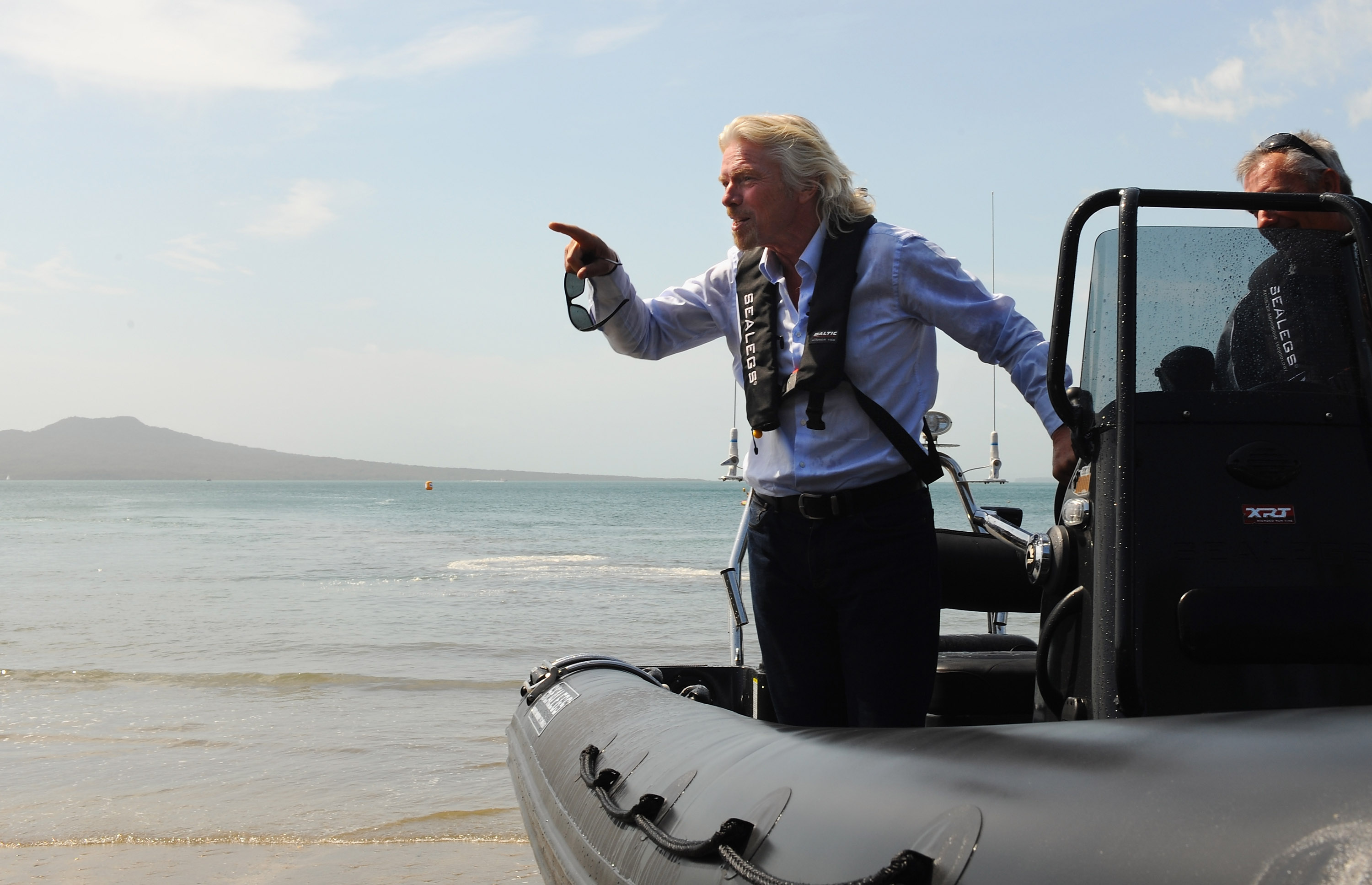 Richard Branson Test Drives Amphibious Boat