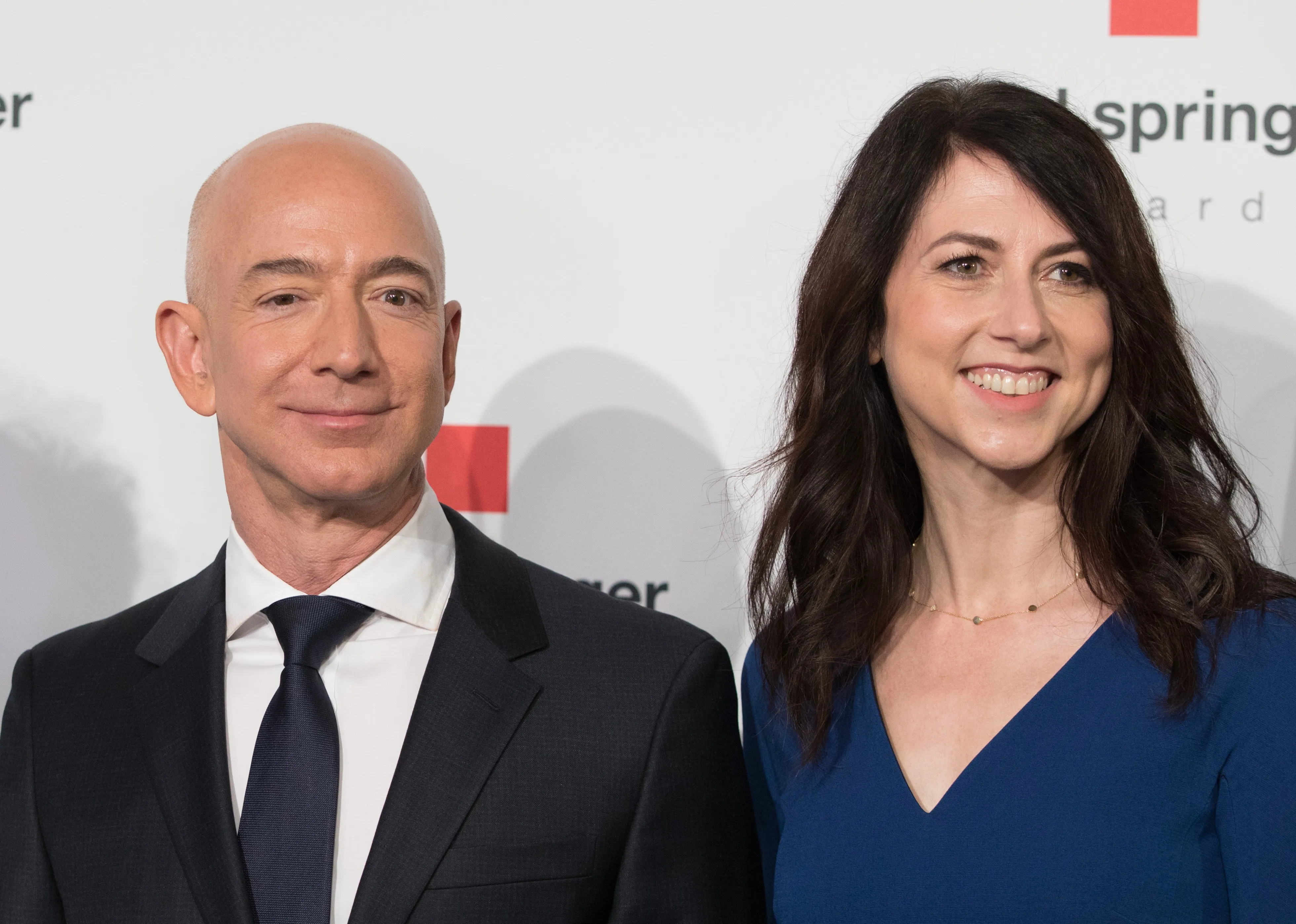 Jeff Bezos Just Made a $10 Million Political Donation. Here's Where the World's Richest Man Is Putting His Money