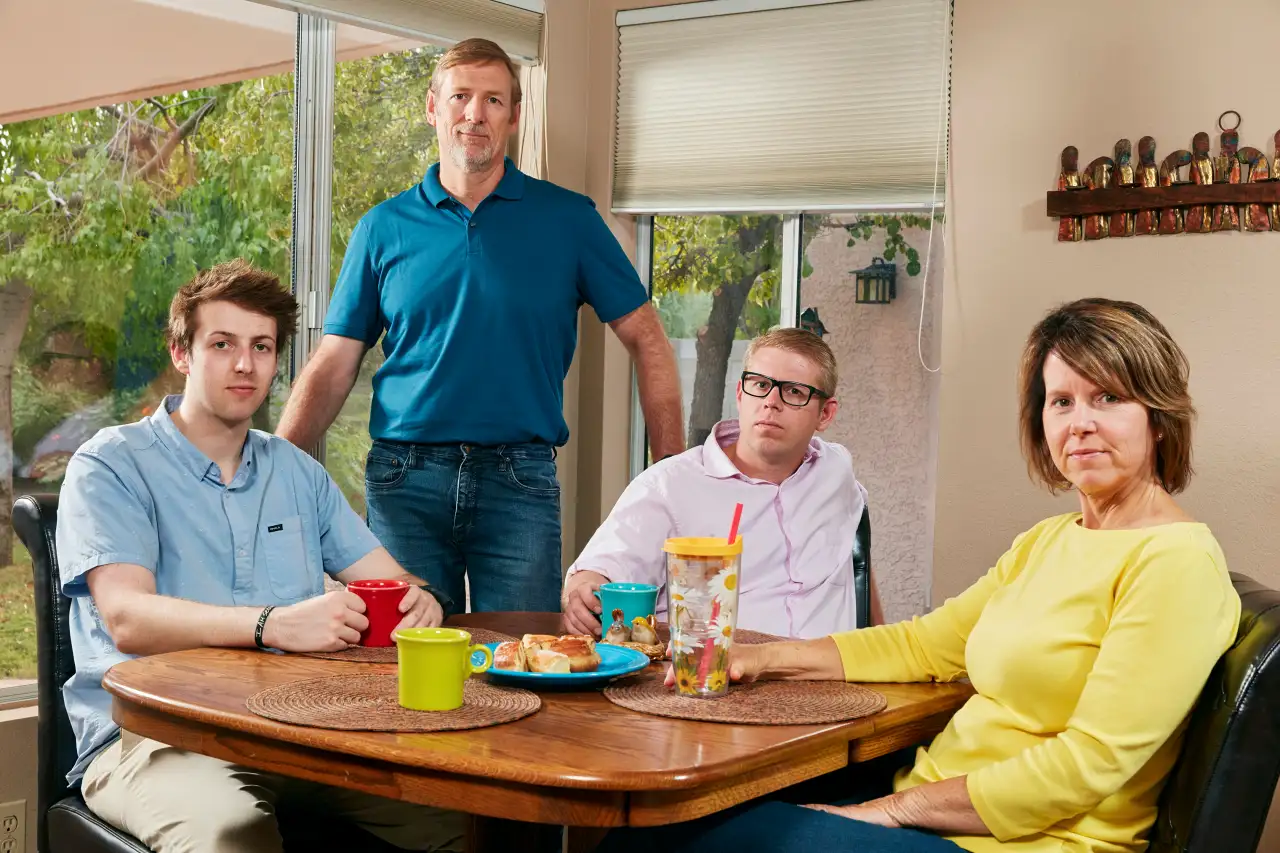 Opioid Addiction: How Parents Are Cutting Off Their Kids | Money