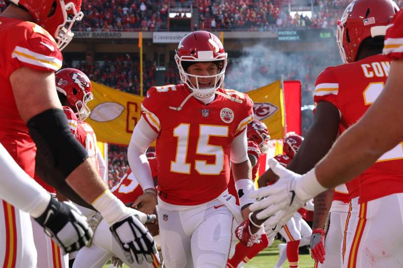 how to watch the chiefs game today