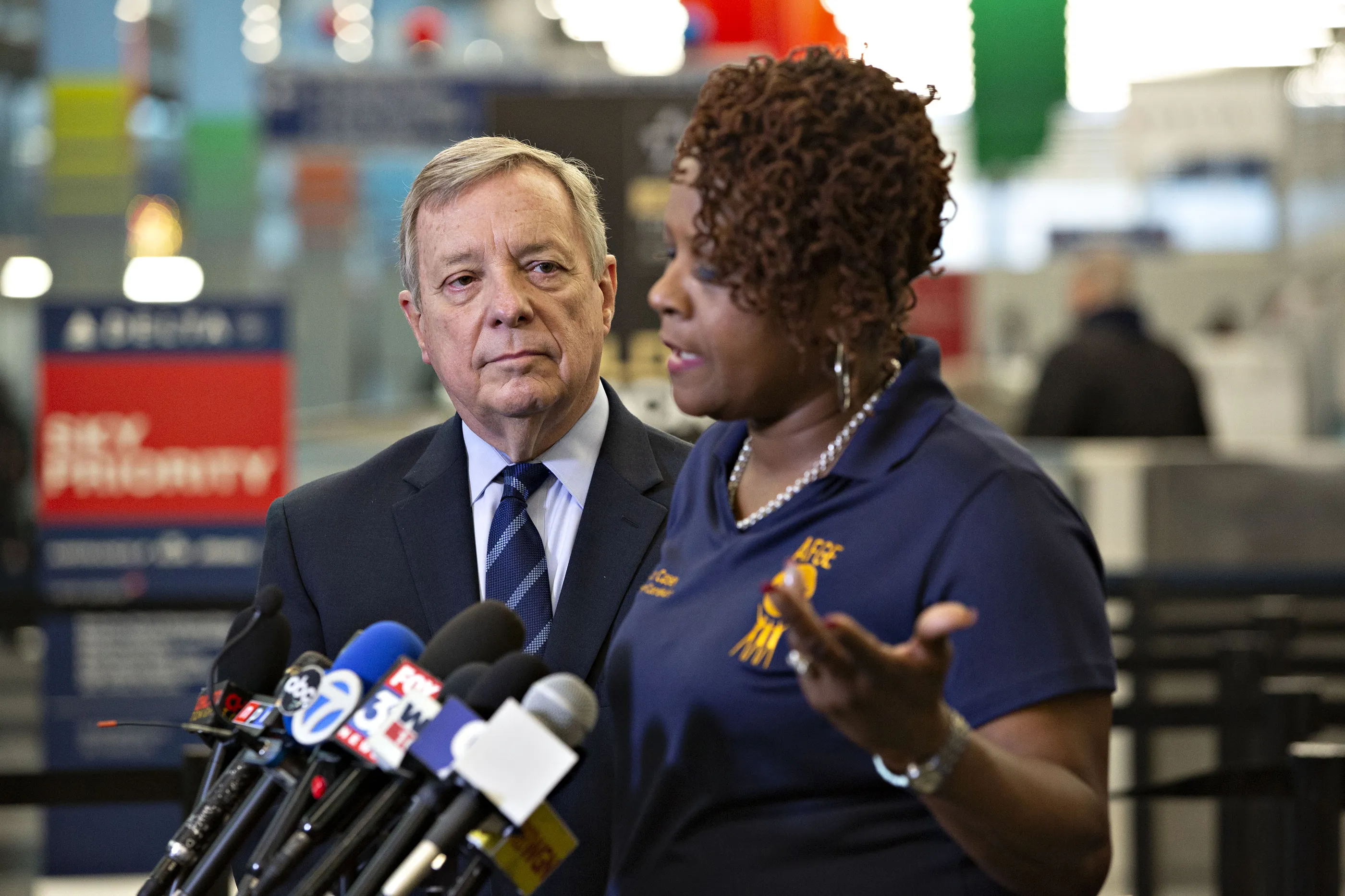 TSA Workers Are Now Quitting Because of the Government Shutdown, Union Says