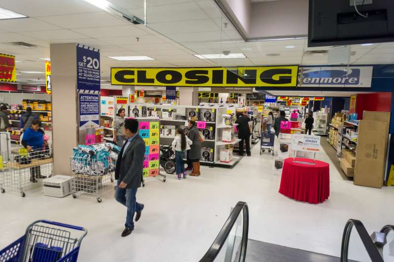Sears third-quarter revenue falls