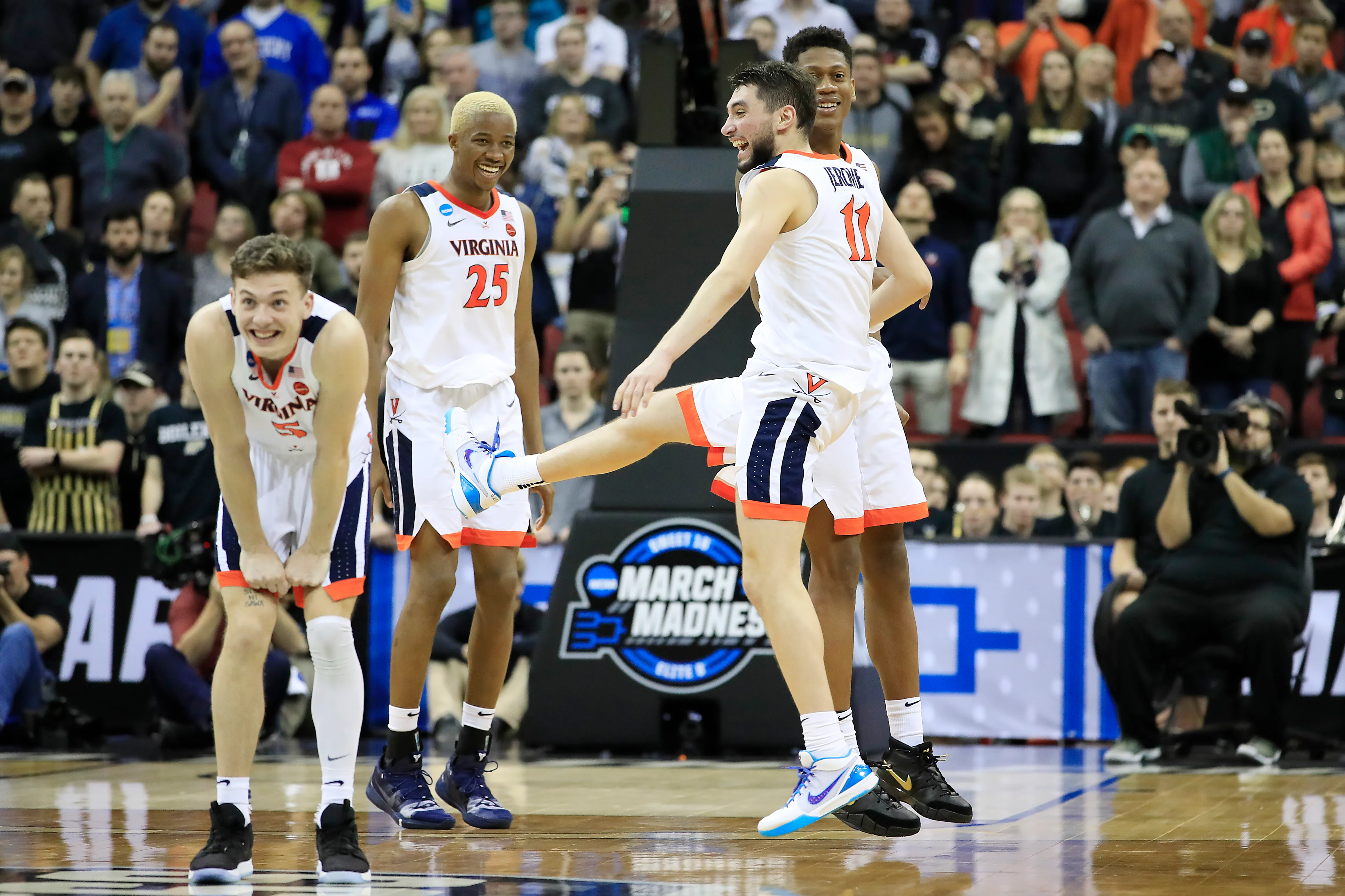 Watch 2019 Final Four Online Free Stream Virginia vs Auburn Money