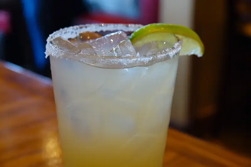 Cold, refreshing margarita