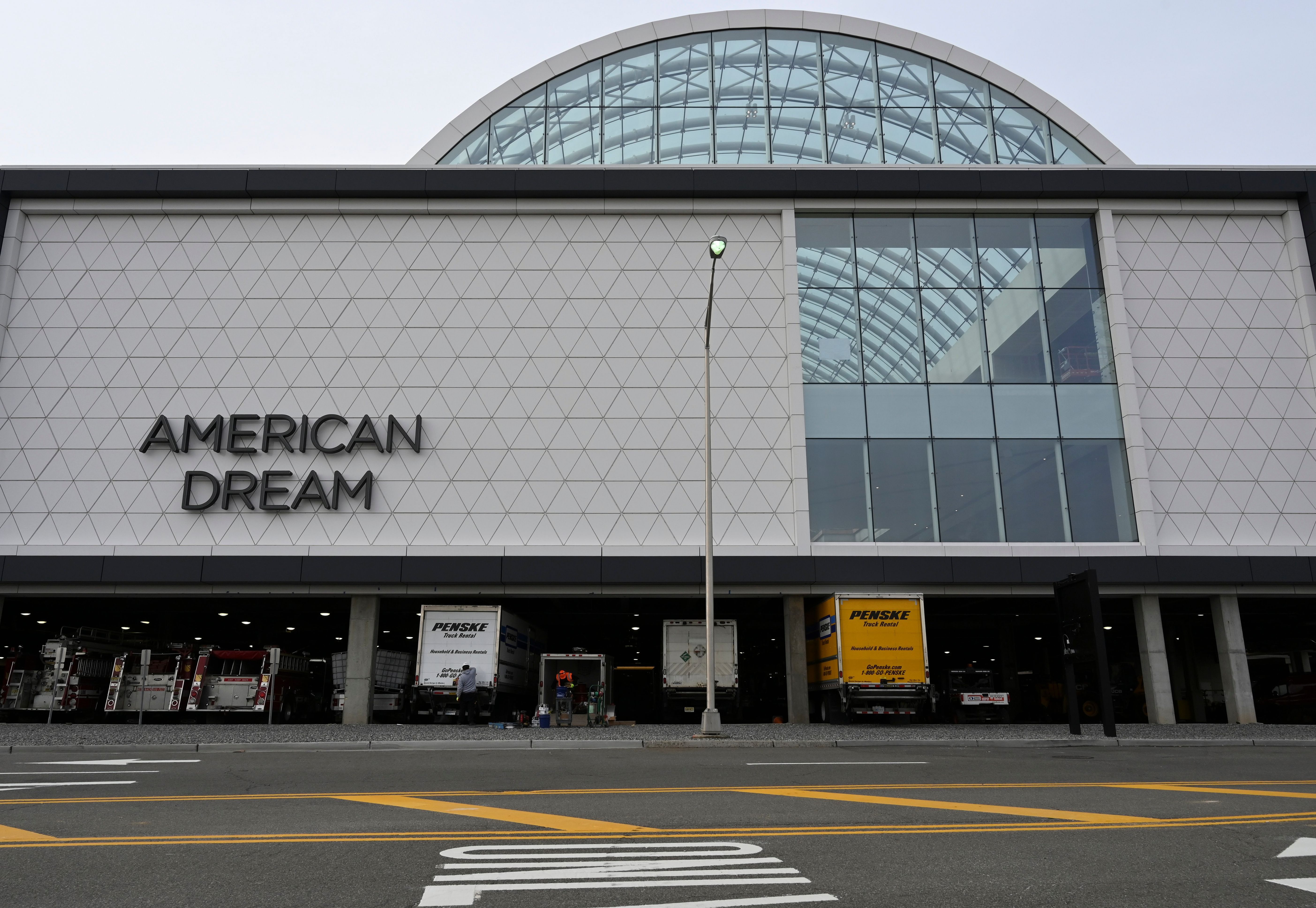 American Dream Mall: What Stores and Restaurants Are Inside?