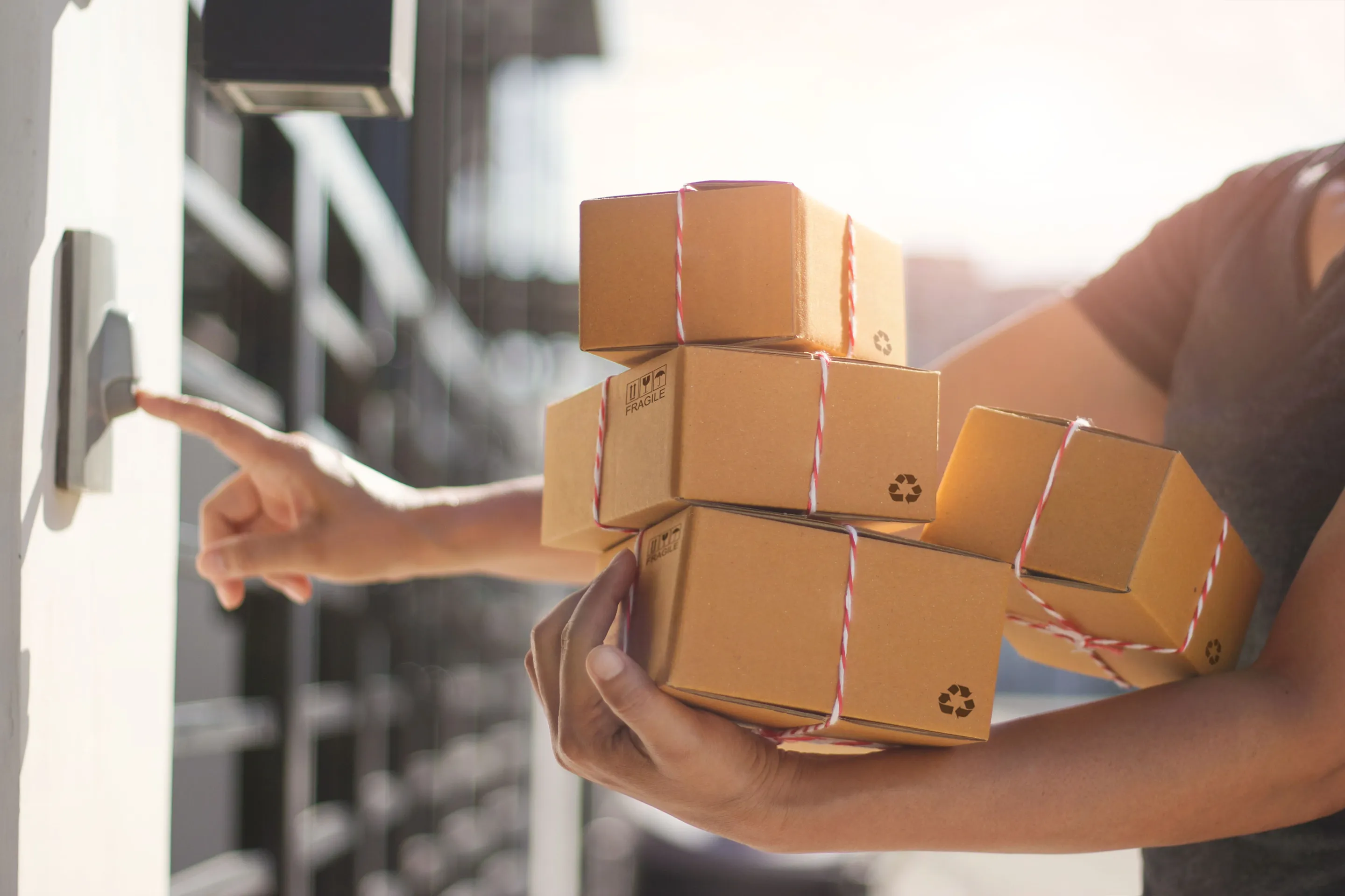 How to Get Fast, Free Shipping From 5 Major Retailers This Holiday Season