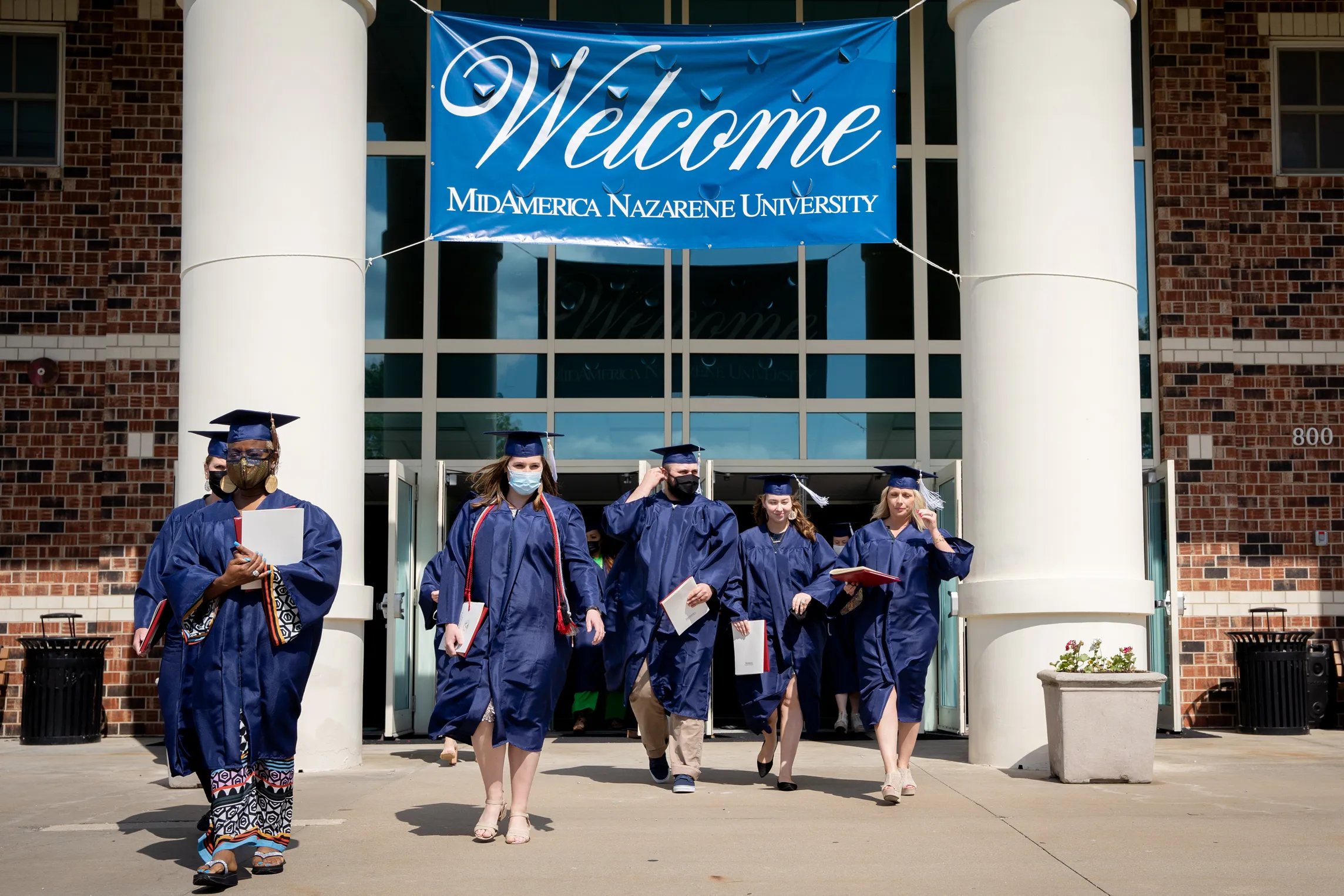 More Colleges Are Promising to Help Pay the Student Loans of Low-Earning Graduates