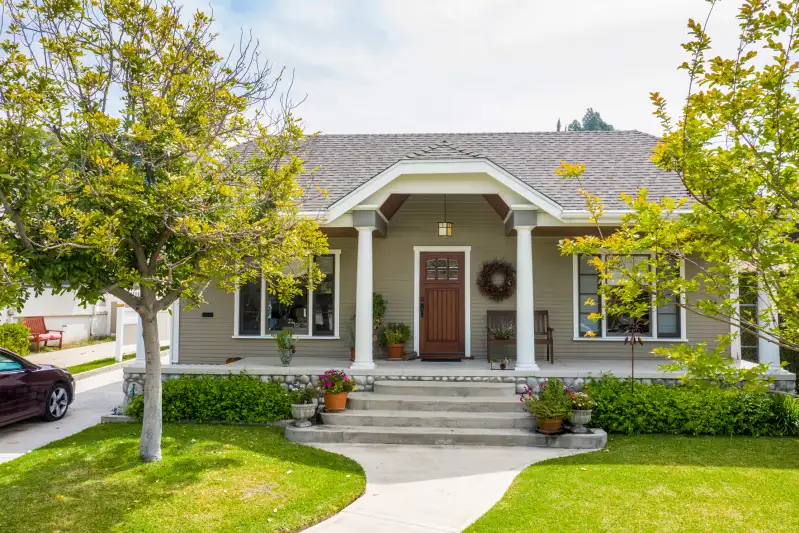 Image of a southern California residential home