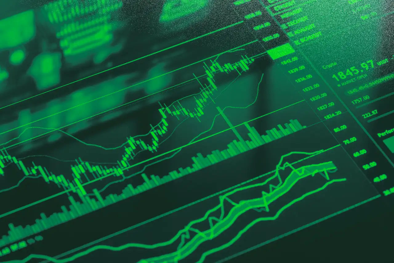 Vanguard vs. Fidelity: Which Should You Choose?