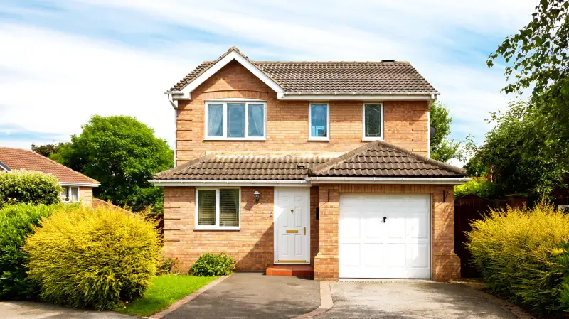 Picture of a suburban home exterior