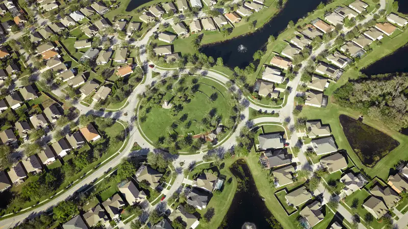 Aerial view of residences in Tampla, FL