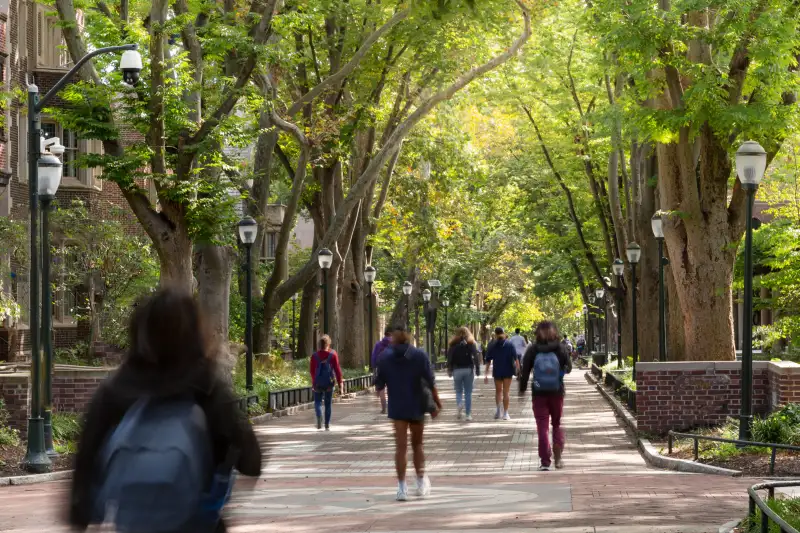 Students walking on a college campus