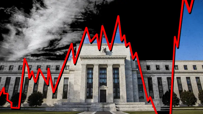 Federal Reserve building photo with a climbing graph superimposed that shows a difference between a low interest rate and a high interest rate