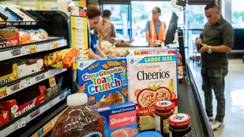 Man grocery shopping