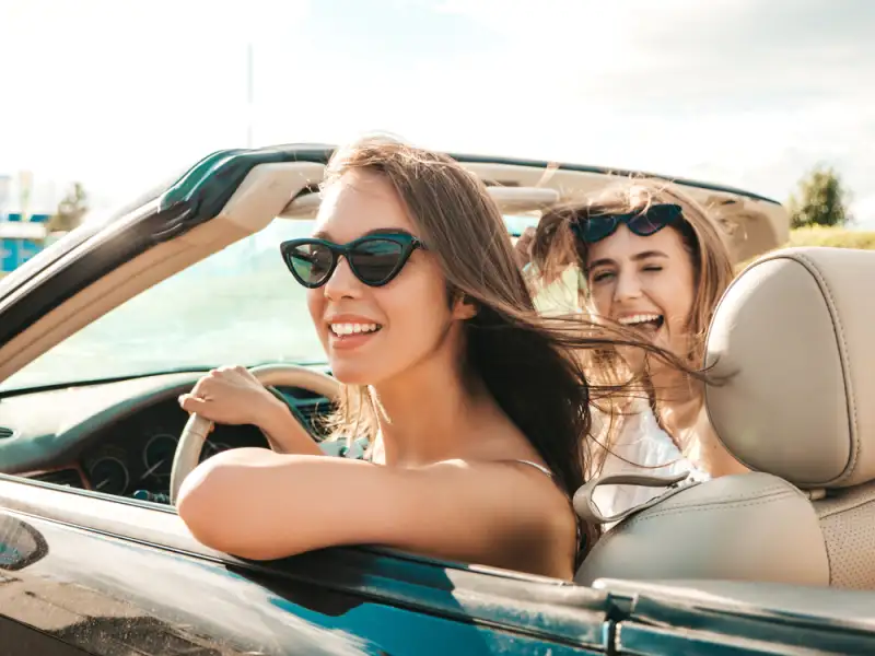 Portrait,Of,Two,Young,Beautiful,And,Smiling,Hipster,Female,In