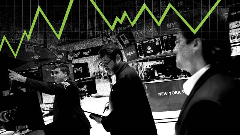 Men in the New York stock market exchange