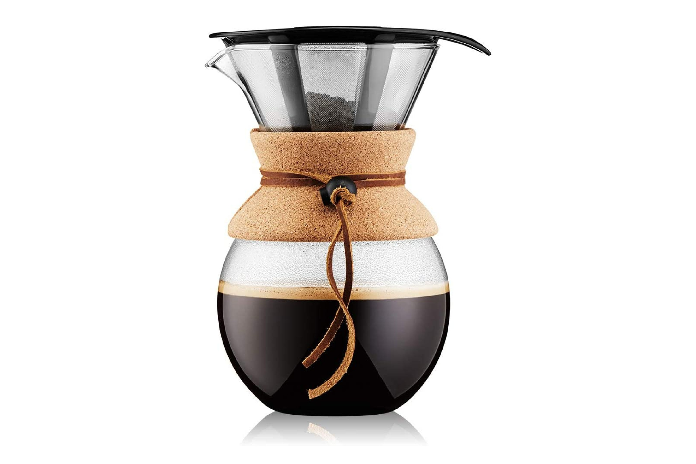 https://img.money.com/2022/12/shopping-bodum-pour-over-coffee-maker-with-permanent-filter.jpg