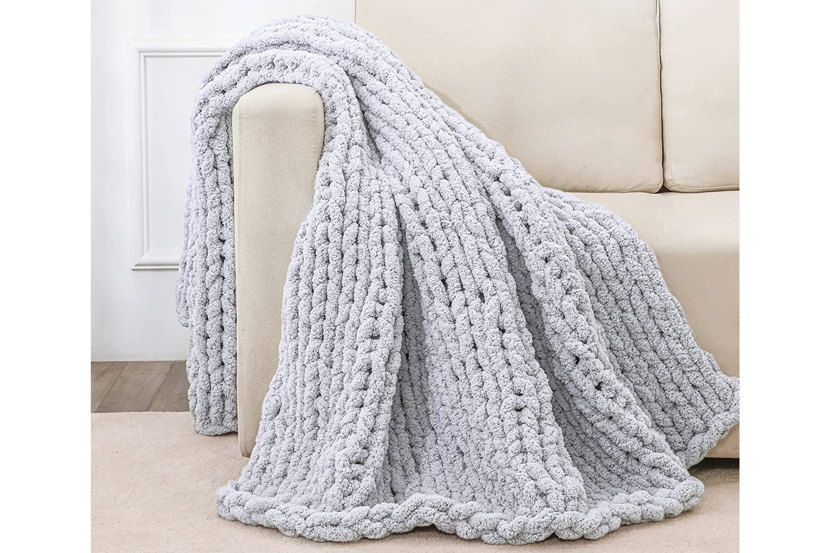 Chunky Knit Chenille Throw Blanket