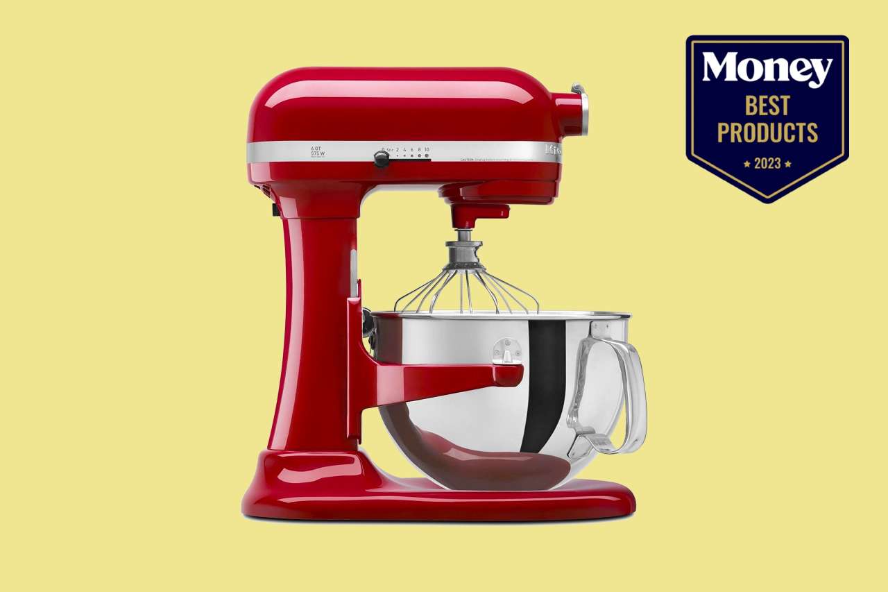 https://img.money.com/2023/01/money-Shopping-Review-Best-Stand-Mixer-Attachments.jpeg?quality=60&w=1280