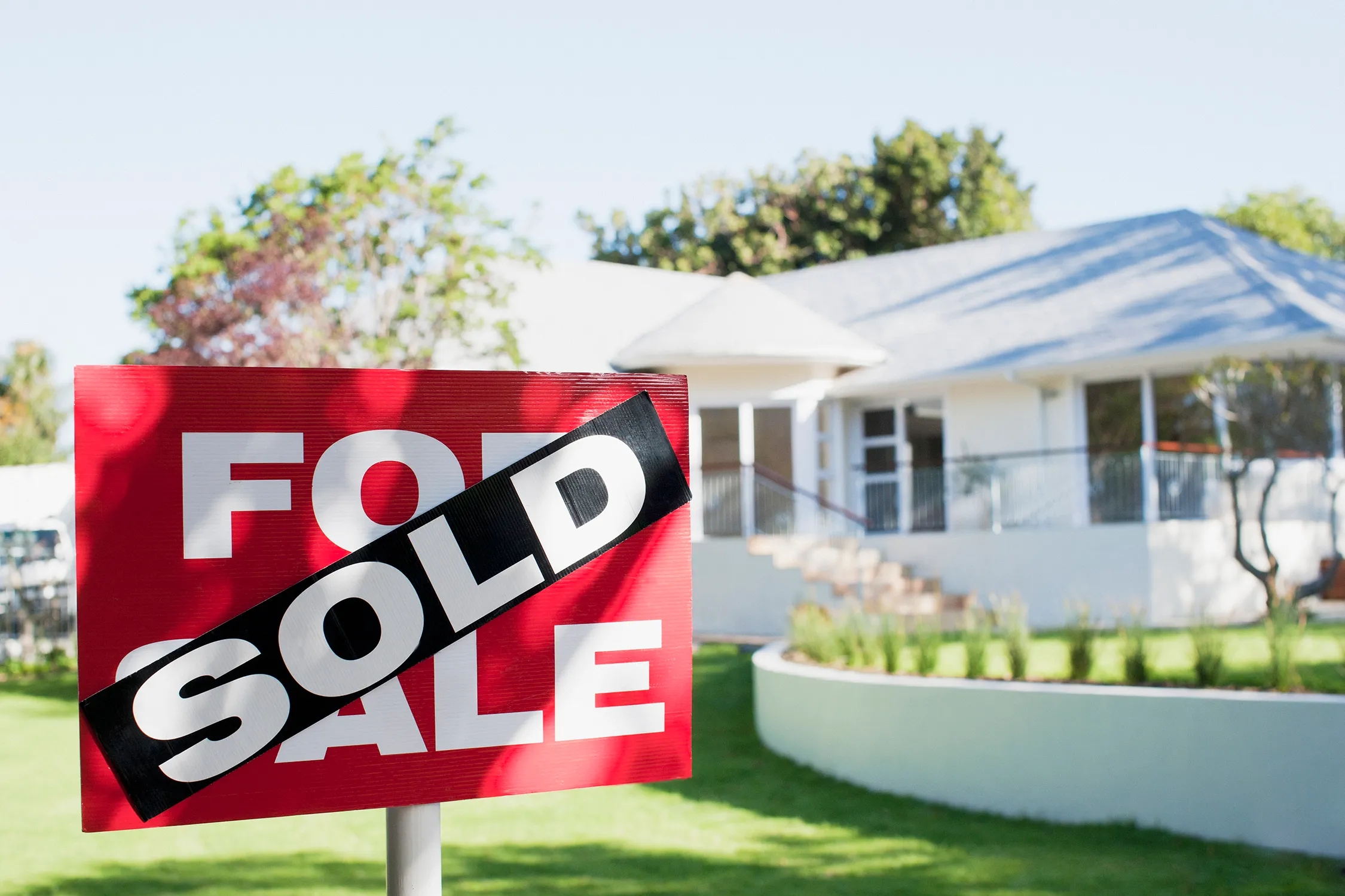 All-Cash Home Sales Are Booming in These Cities Thanks to High Mortgage Rates