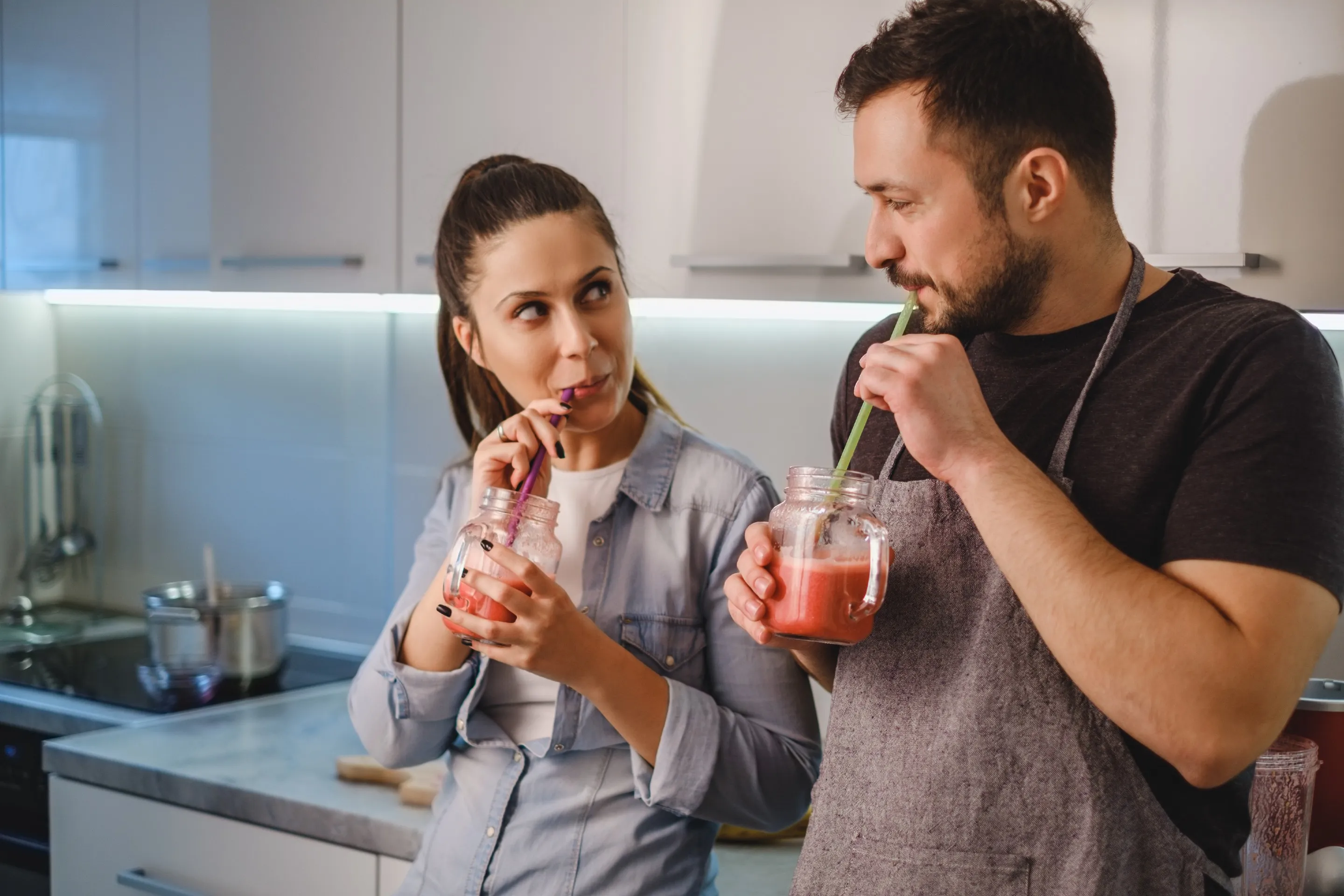 How to Make a Milkshake by Hand or in a Blender