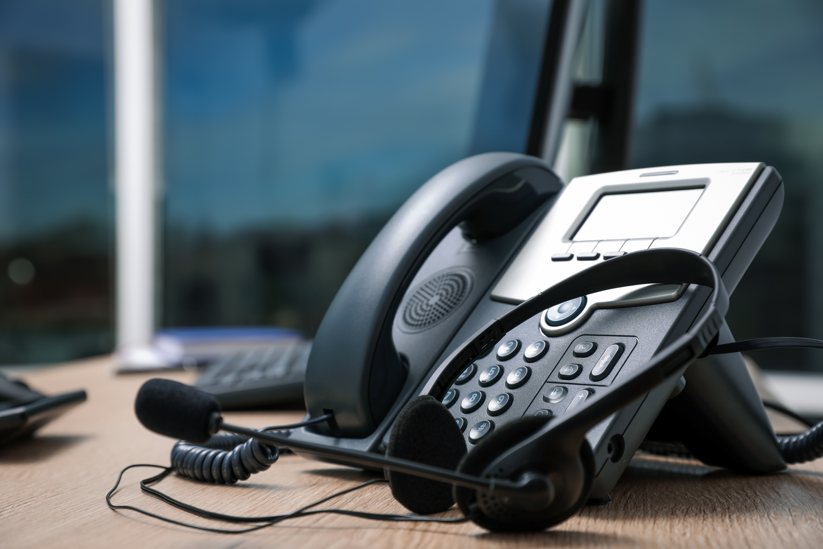 6 Best VoIP Business Services