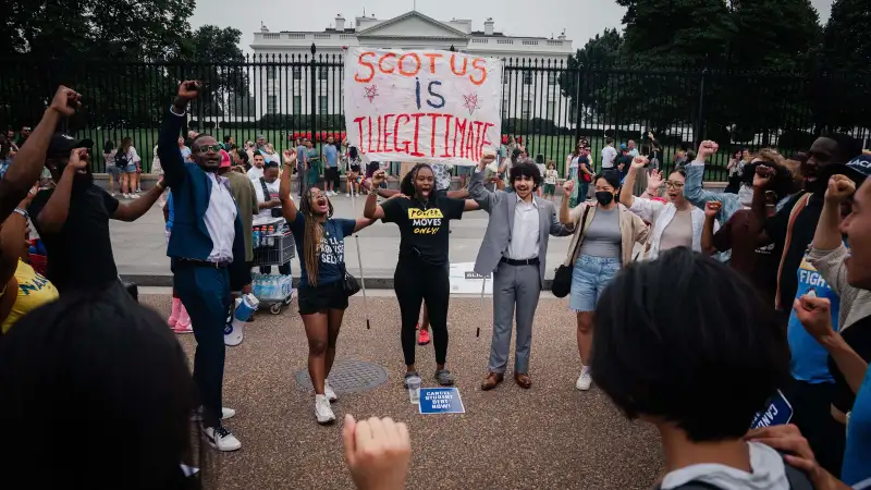 People protest as SCOTUS Strikes Down Biden's Student Loan Forgiveness Plan