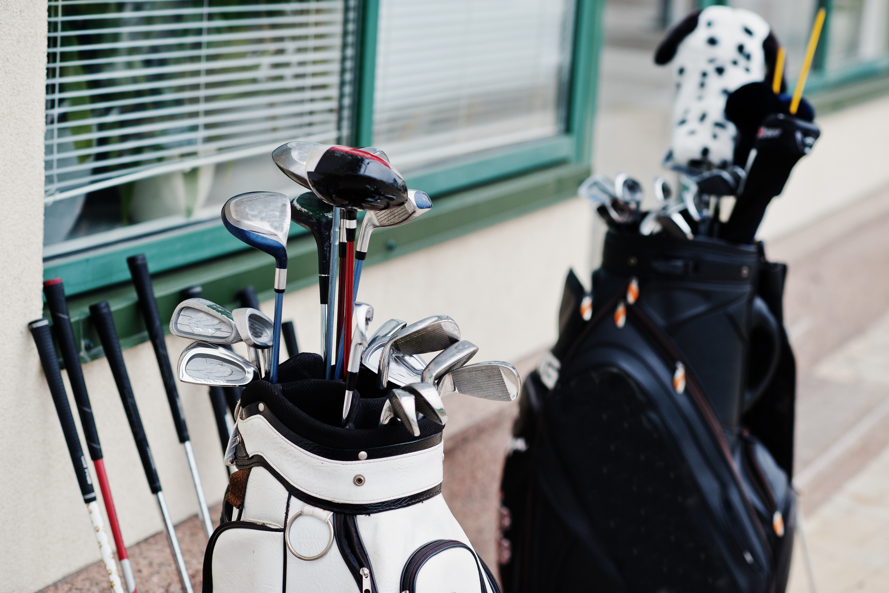 How Many Clubs in a Golf Bag? | Money Reviews