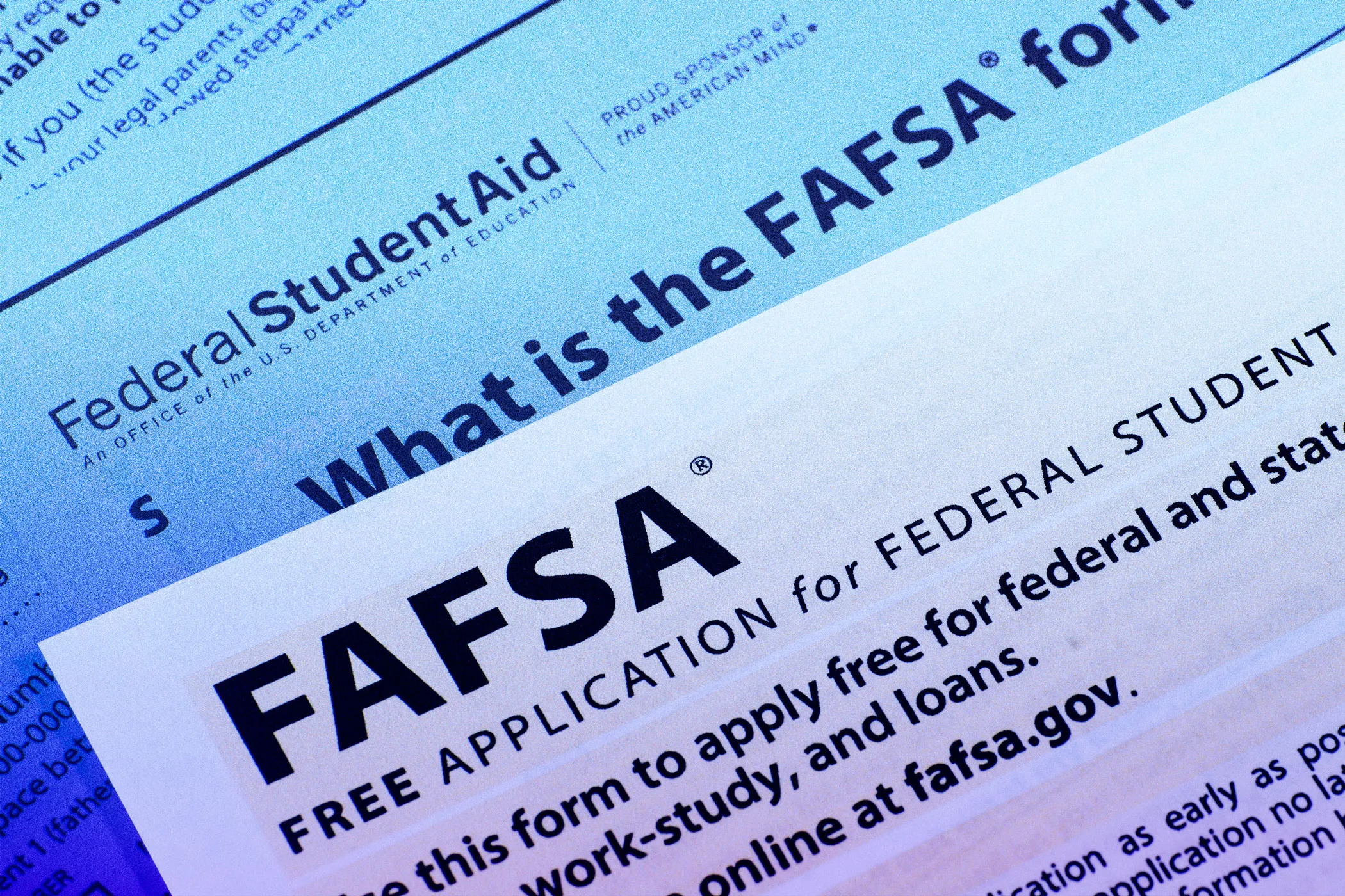 FAFSA 2025-26: Here’s the Latest Timeline for Financial Aid News ad