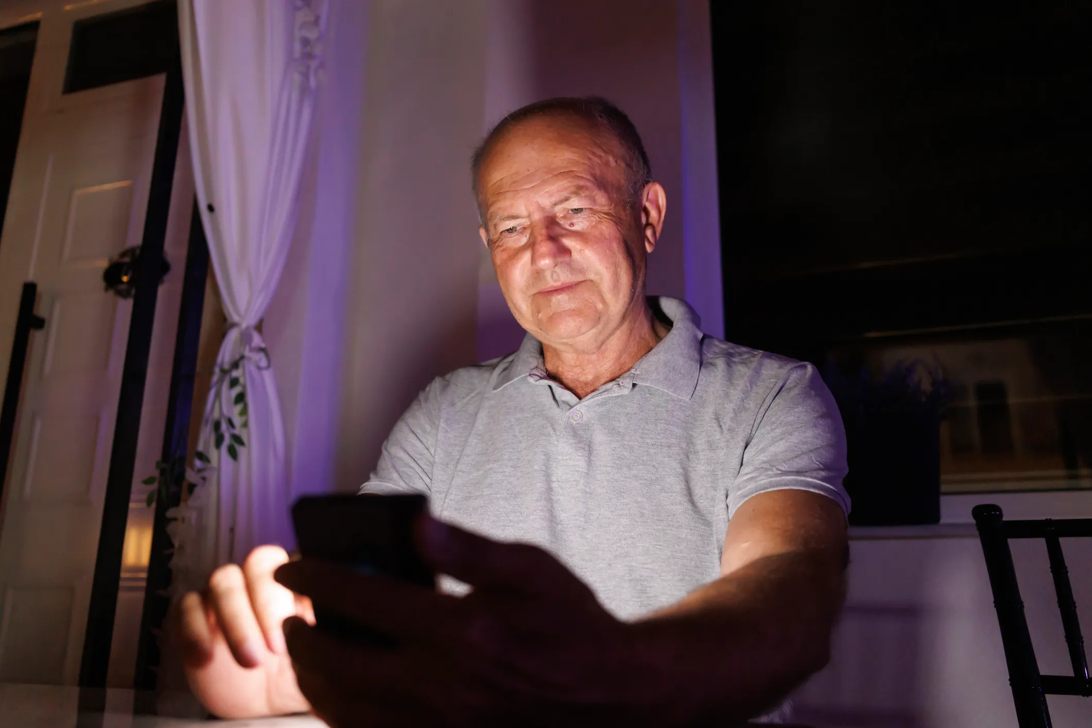 MoneyWireDaily — Before You Click That Fraud Alert Text, Do This Instead