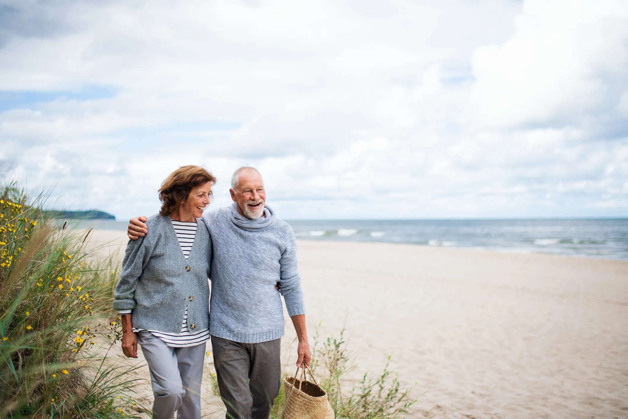 5 Monthly Bills to Consider for a Comfortable Retirement 5 Monthly Bills to Consider for a Comfortable Retirement