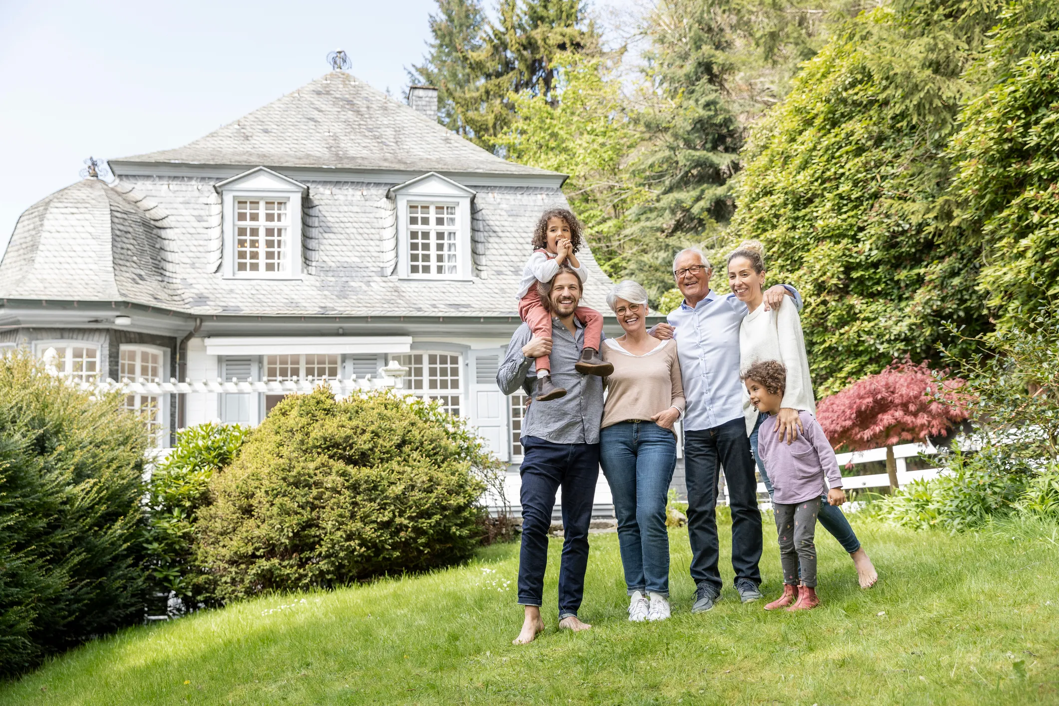 The 'Family Bank' Strategy: How Wealthy Families Lend to One Another Without Wrecking Relationships