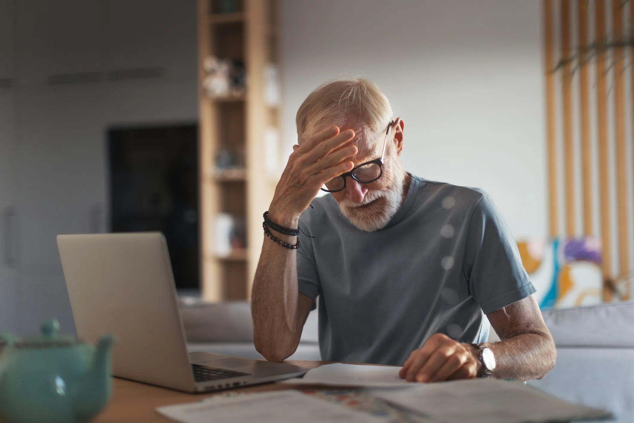 MoneyWireDaily — 3 Signs Your Identity Has Been Stolen That Don’t Show Up on Your Credit Report
