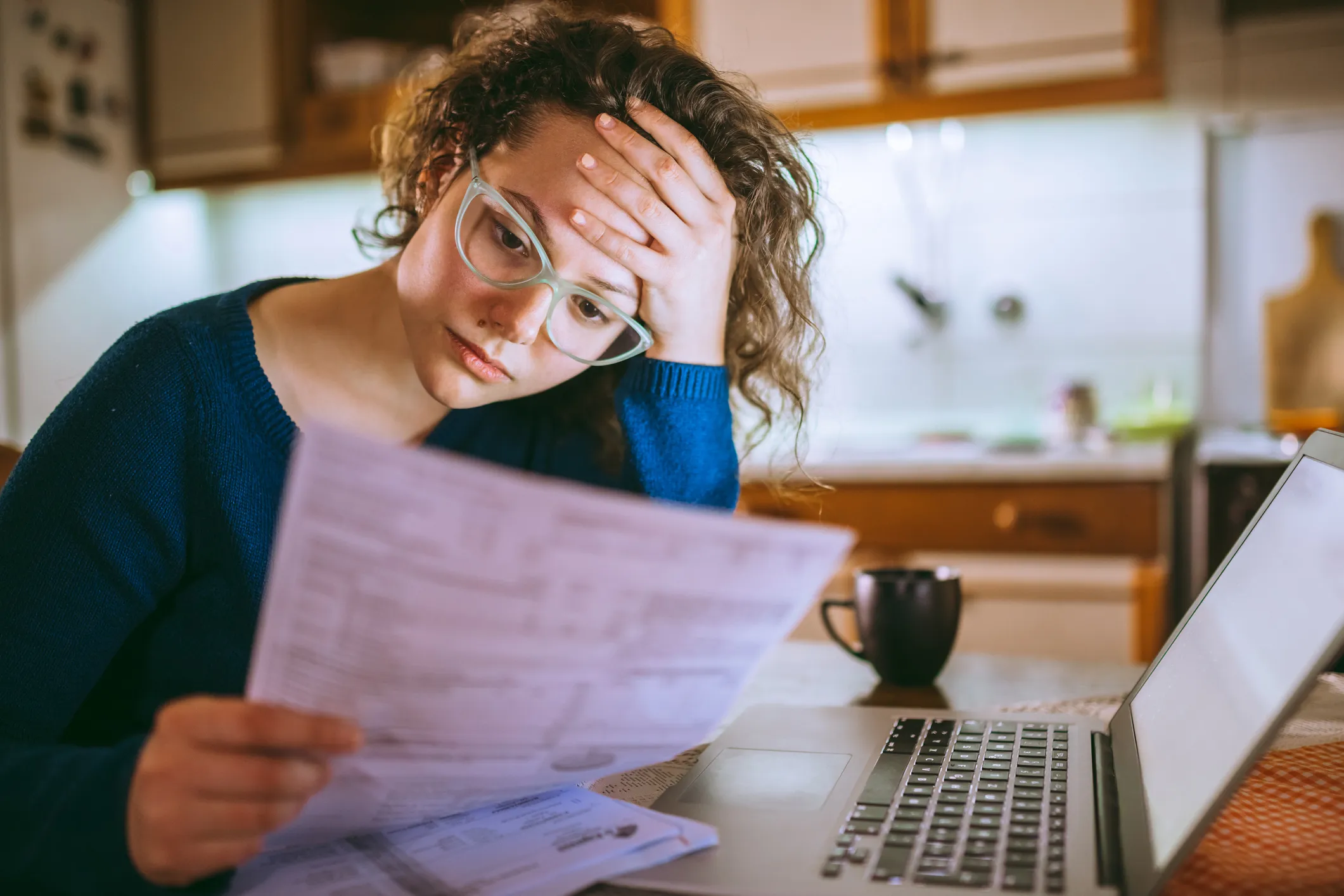 MoneyWireDaily — The Payday Loan Rollover Trap That Keeps Borrowers Paying Without Escaping