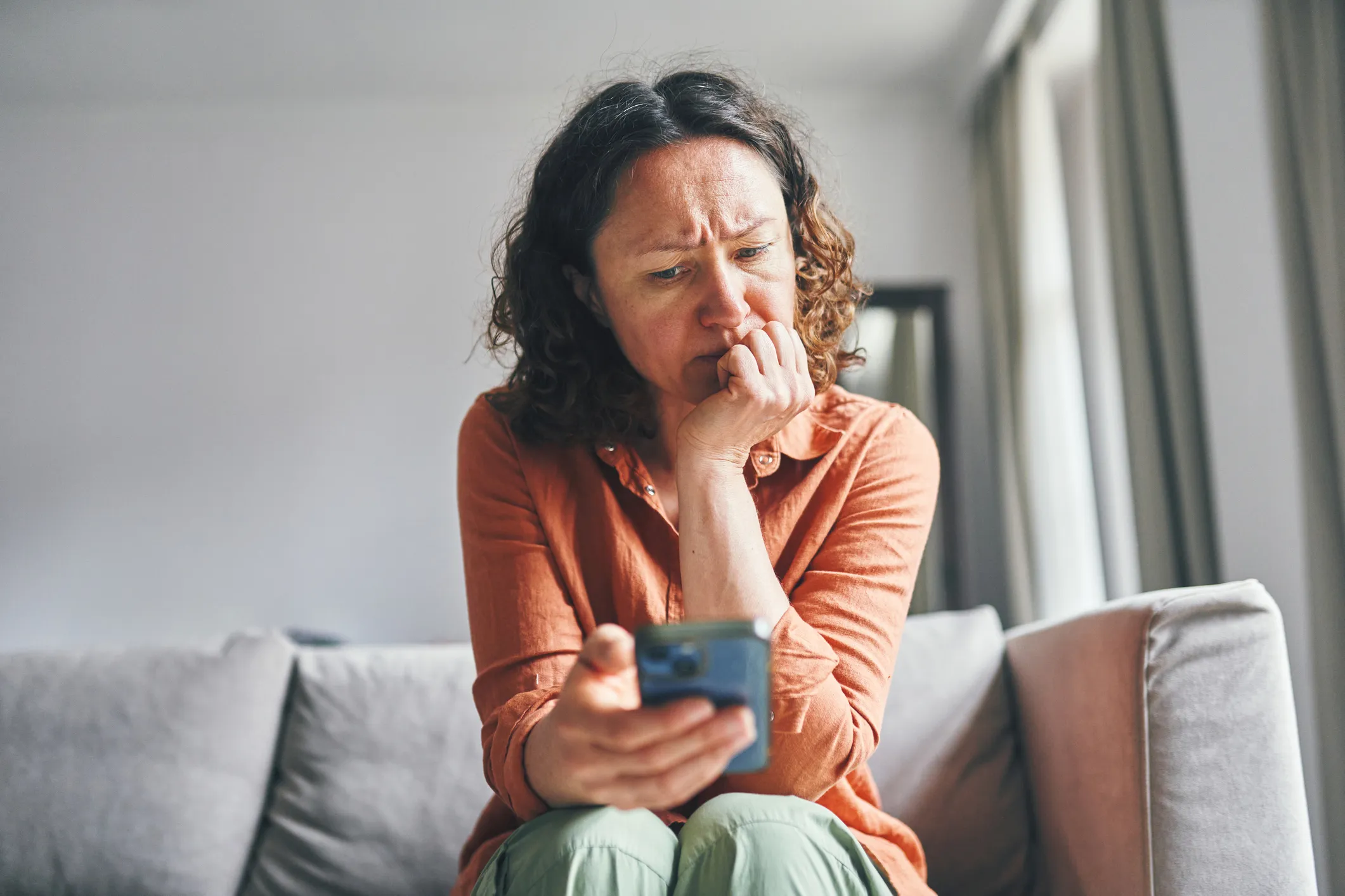 Received a Text About Unpaid Tolls? The FTC Says It’s Probably a Phishing Scam
